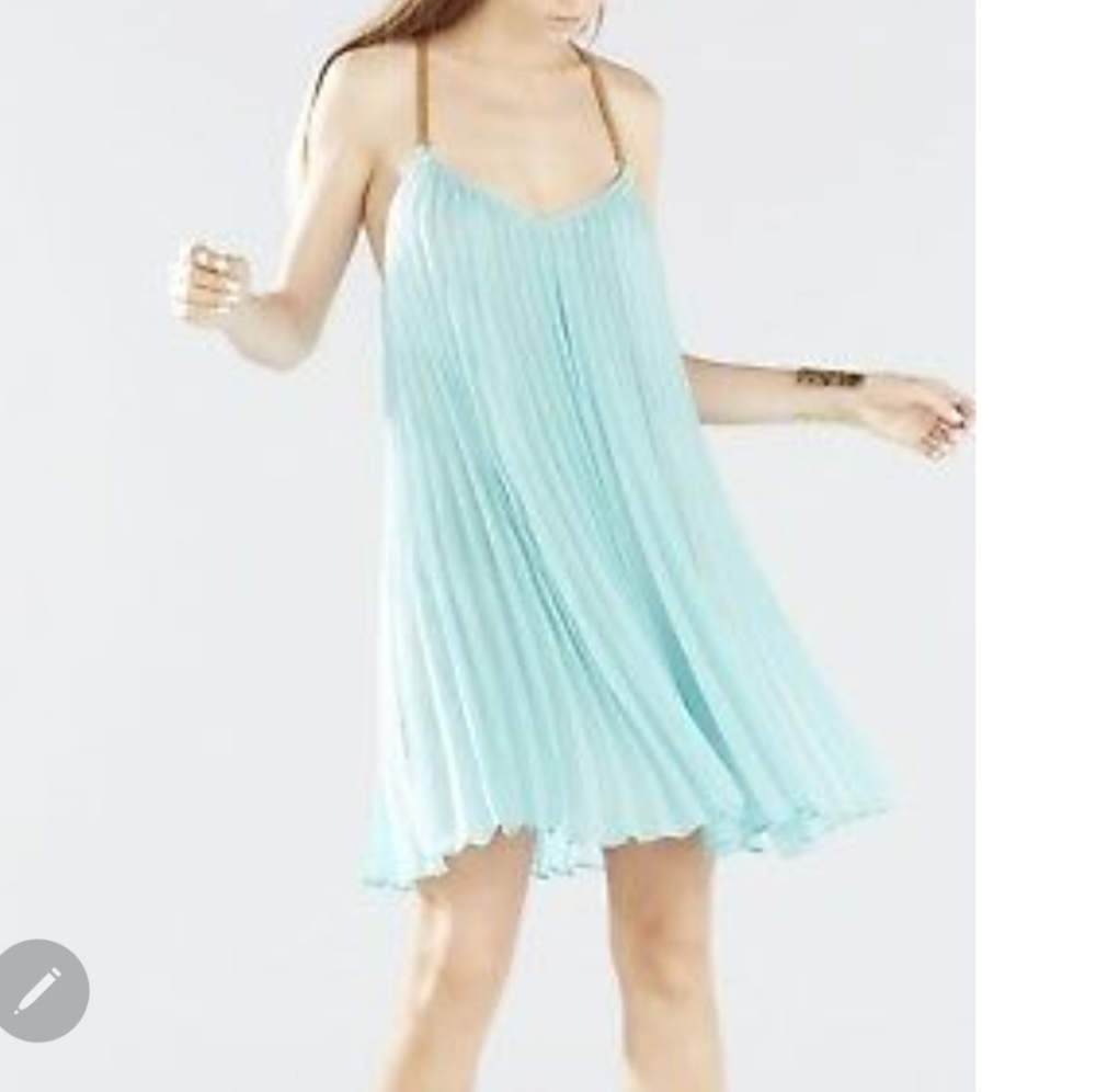 NEW BCBGMAXAZRIA SLEEVELESS DRESS SZ M